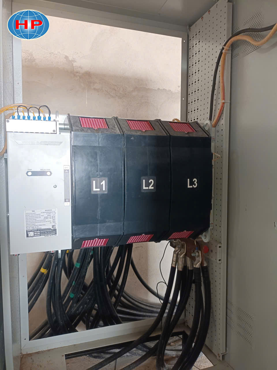 Bàn Giao Máy Phát Điện Yuchai 1250kVA cho Trạm Trộn Bê Tông - Hải Phòng - Hình 6
